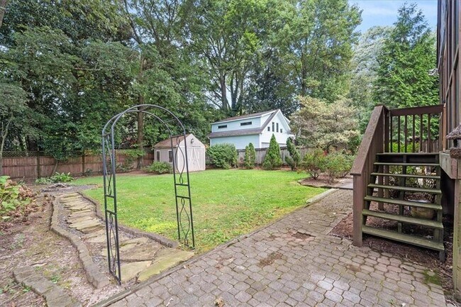 Building Photo - 259 Spence Ave SE