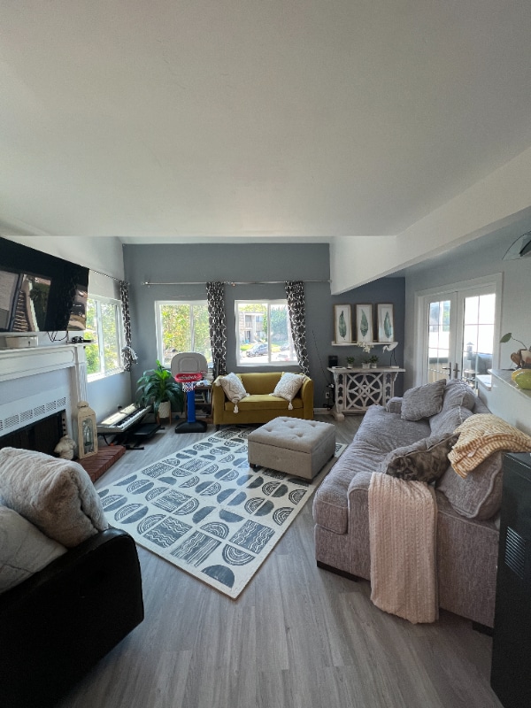 Building Photo - 4763 Lamont St