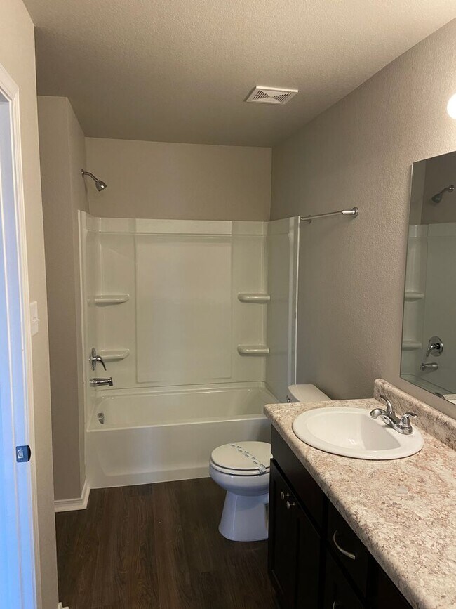 Building Photo - 3829 Travers Ln