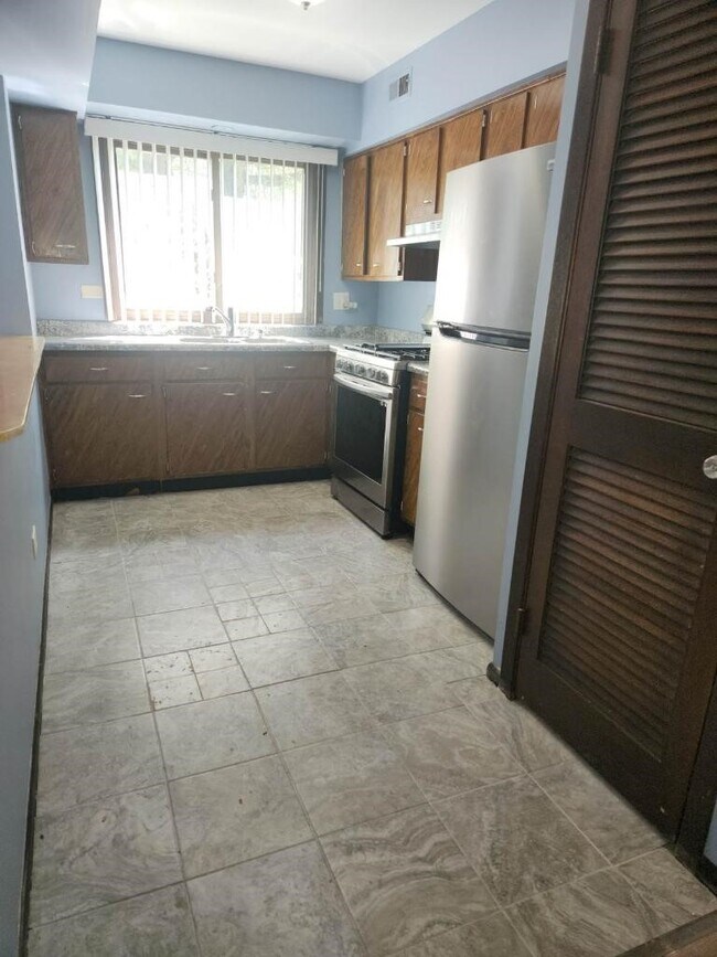 Building Photo - 1881 Michigan City Rd