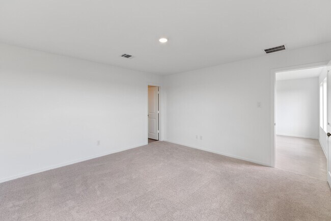 Building Photo - 3041 Majestic Sunrise Dr