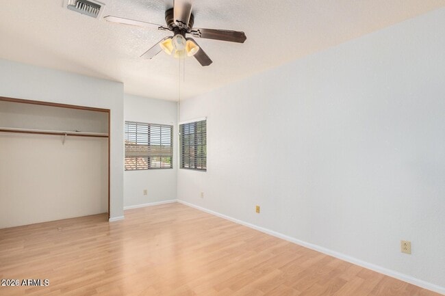 Building Photo - 3706 N Wintergreen Way