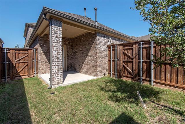 Building Photo - 2225 Barx Dr