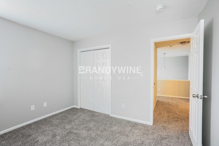 Building Photo - 1341 Lake Meadow Dr