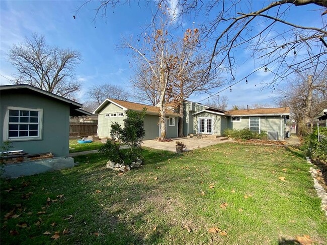 Building Photo - 2003 Patton Ln