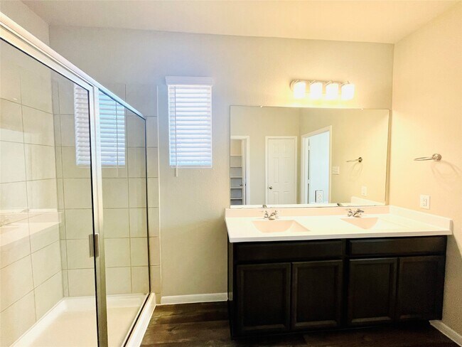 Building Photo - 413 Camino Bay Dr