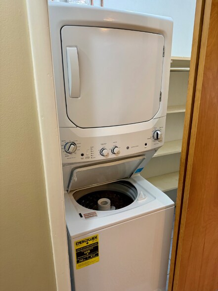 Building Photo - 2205 Adams Ave