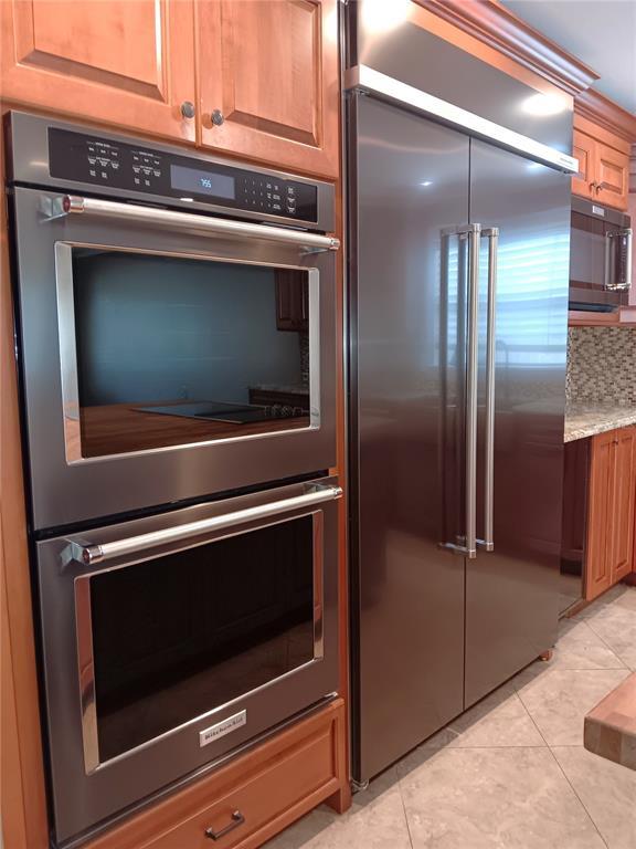 Building Photo - 1302 Amble Ln
