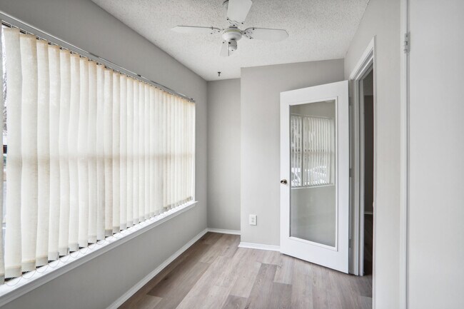 Sunroom - 1813 Huntingdon Chase