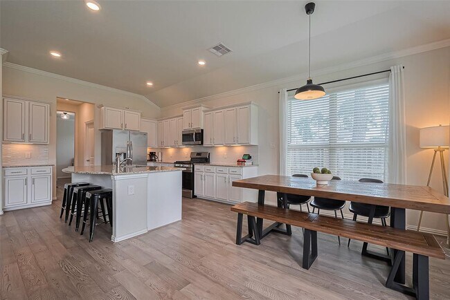 Building Photo - 16886 Ramsay Cascades Dr
