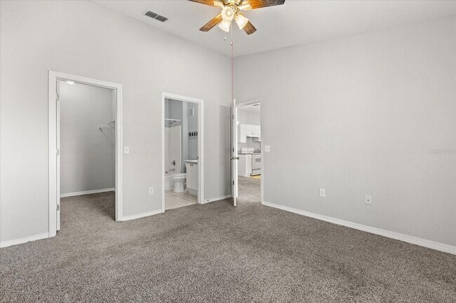 Building Photo - 852 Grand Regency Pointe