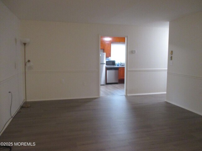 Building Photo - 52D Cambridge Ct