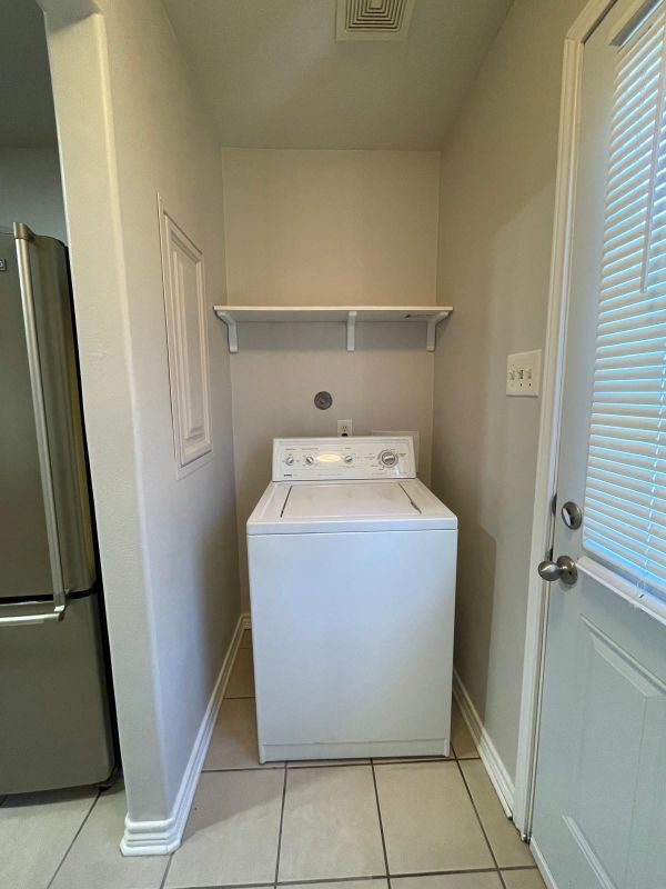 Building Photo - 21807 Paril Creek Dr