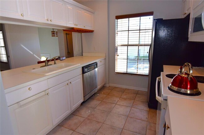 Building Photo - 8355 Glen Rose Way