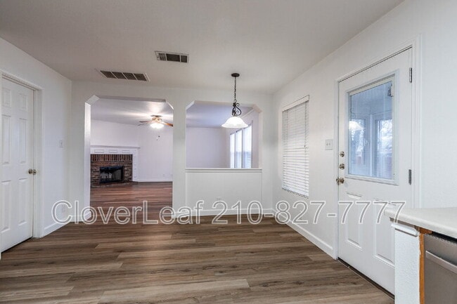 Building Photo - 125 Jordan Pl