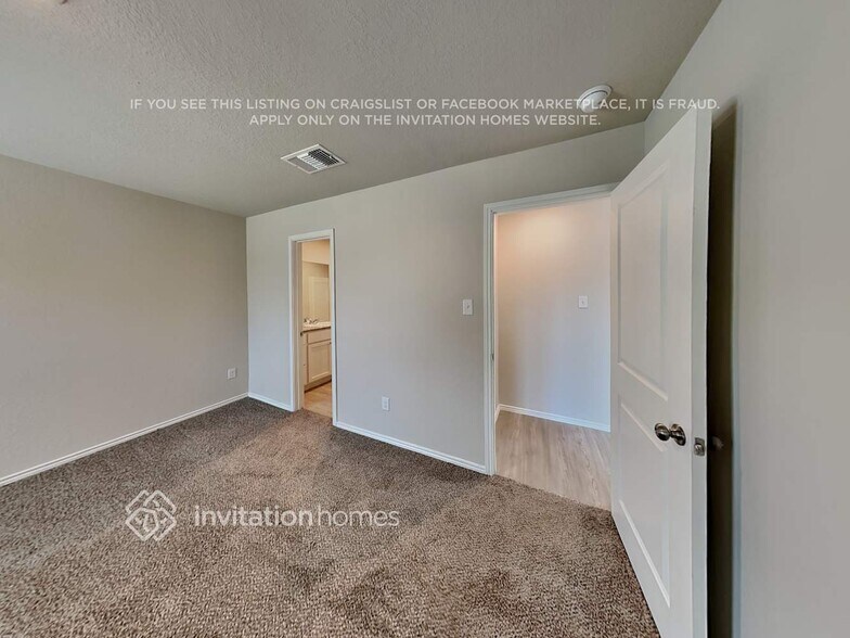 Building Photo - 5713 Verracio Ct