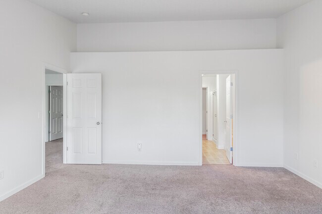 Building Photo - 7212 34th Ave NE