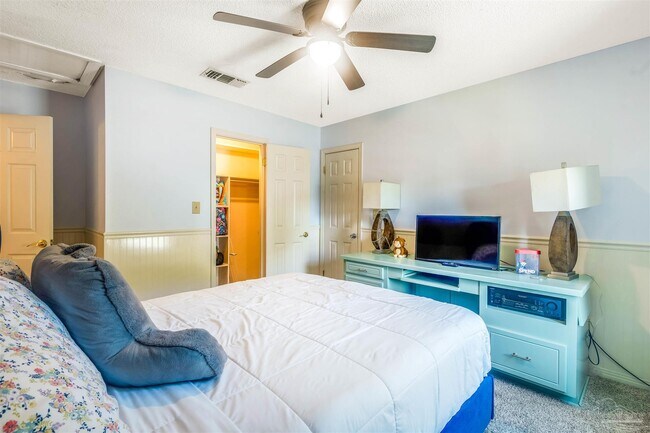 Building Photo - 3019 Keats Dr