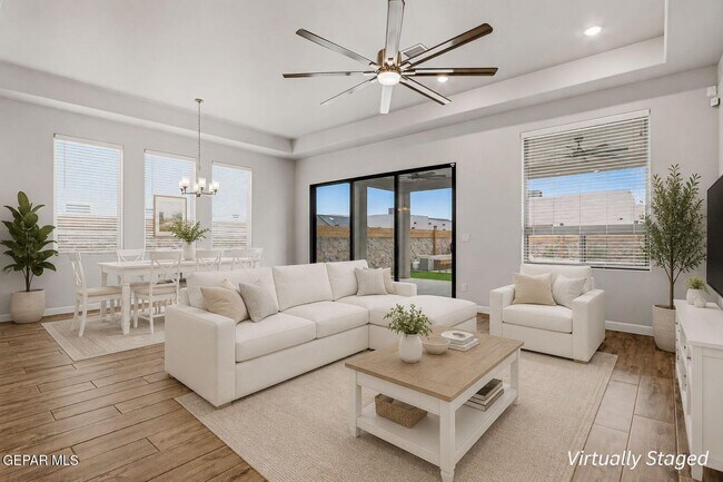 Building Photo - 253 Emerald Sun Dr
