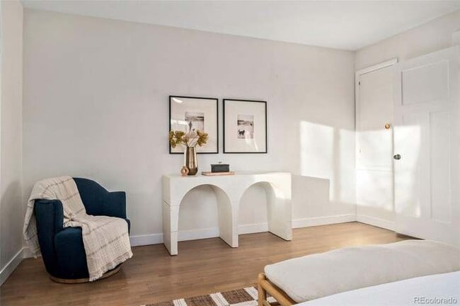 Building Photo - 3090 S Franklin St