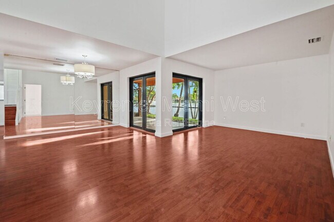 Building Photo - 4332 SW 148th Pl