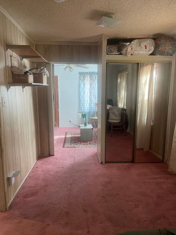 Building Photo - 13011 Paxton St