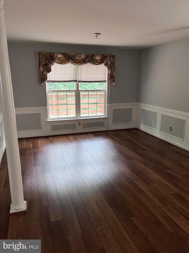 Building Photo - 126 Marsh Creek Dr
