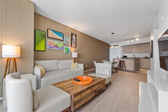 Building Photo - 4111 S Ocean Dr