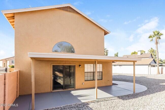 Building Photo - 15423 N 37th Ln