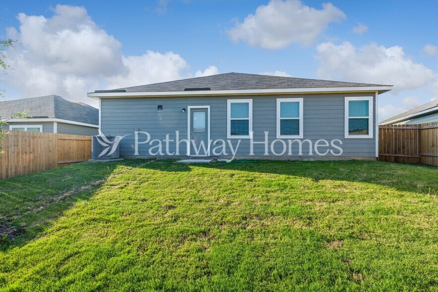 Building Photo - 10805 Copper Hills Ln
