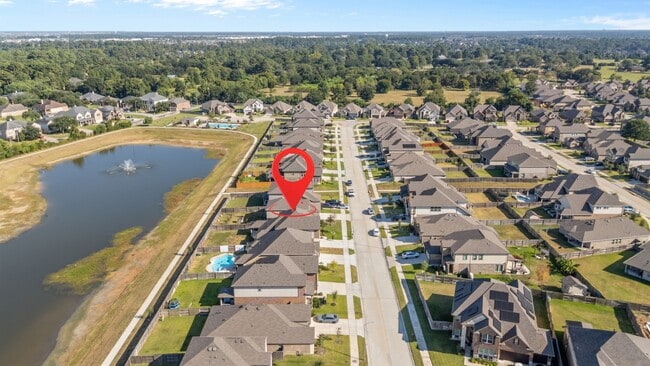 Building Photo - 21450 Petherton Dr