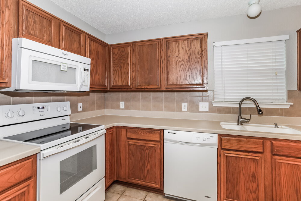 Building Photo - 8060 Cannonwood Dr