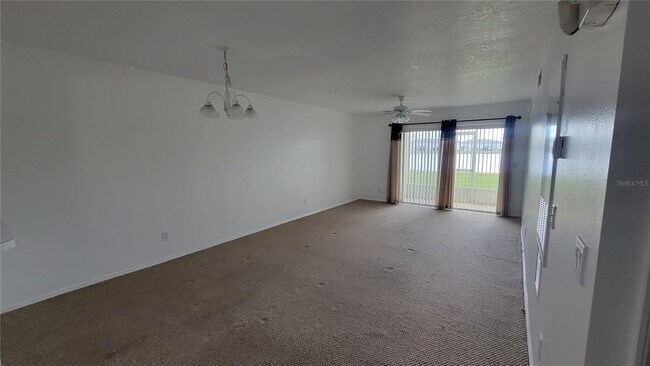 Building Photo - 13828 Timberbrooke Dr