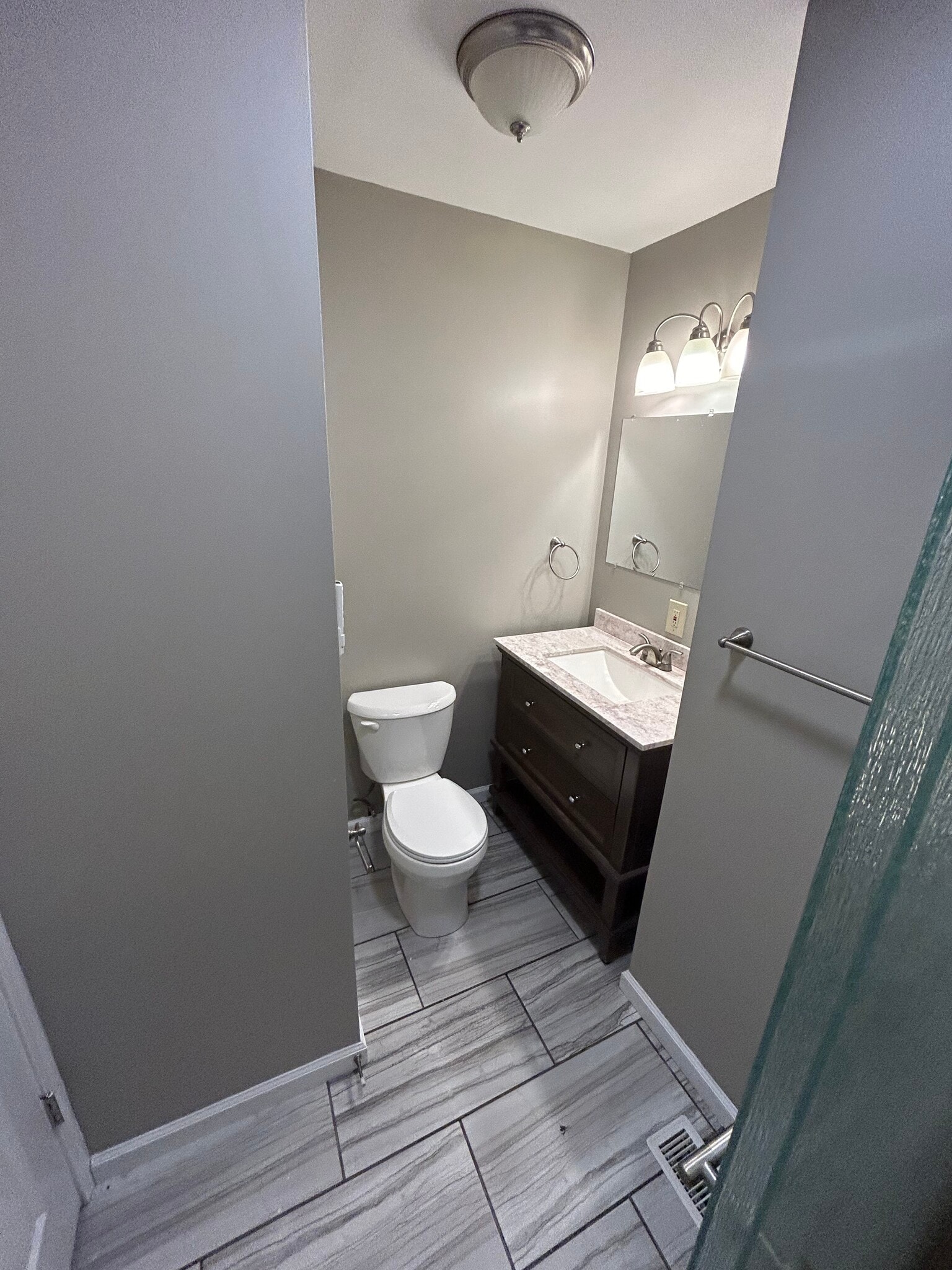 Bathroom 1 - 1675 Crystal Heights Rd