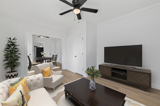 Building Photo - 2202 Hutchins St