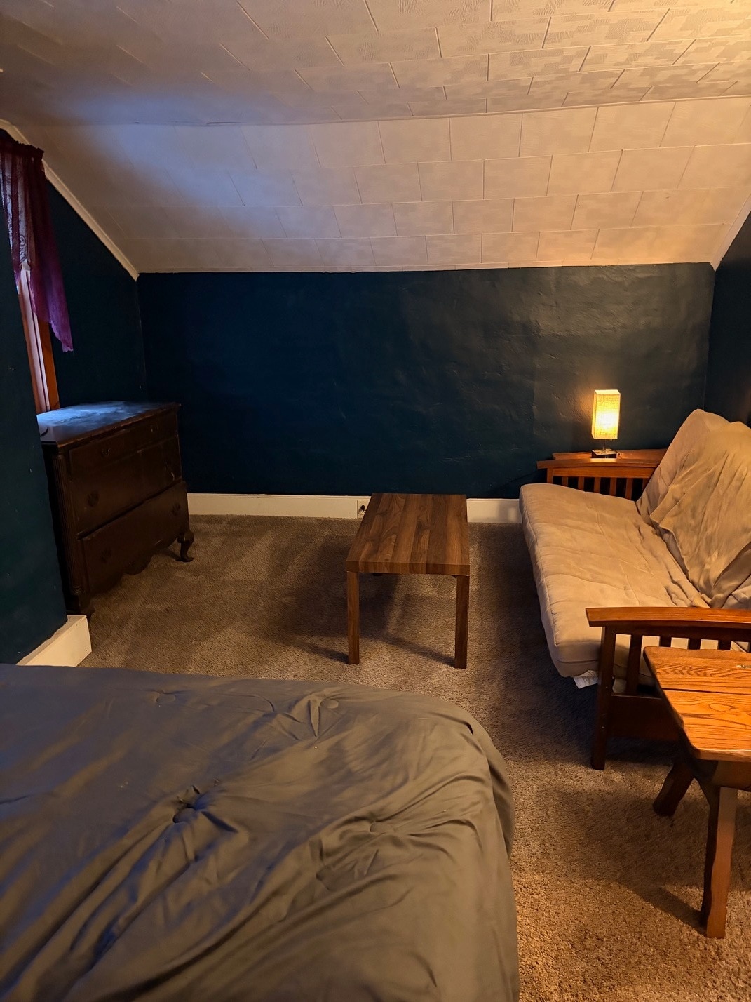 Building Photo - 2644 E Sherman Hollow Rd