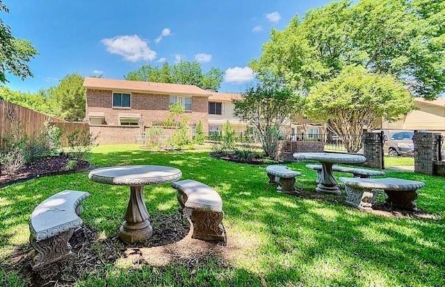 Building Photo - 520 Pecan Acres Ct