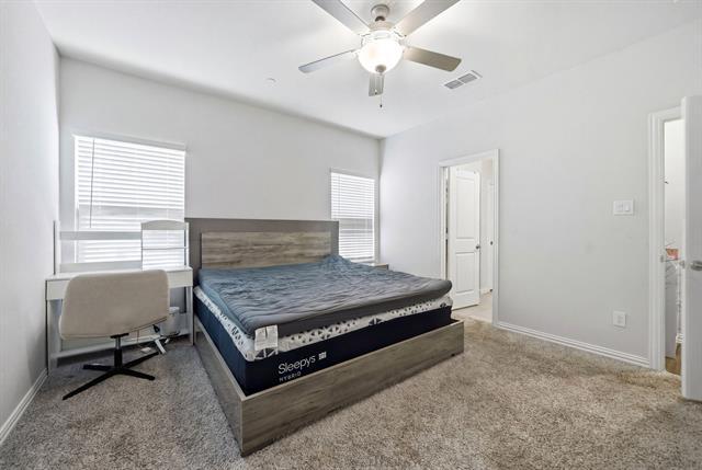 Building Photo - 224 Monarch Wy