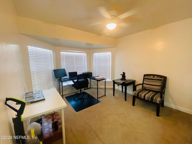 Building Photo - 2280 Ironstone Dr E