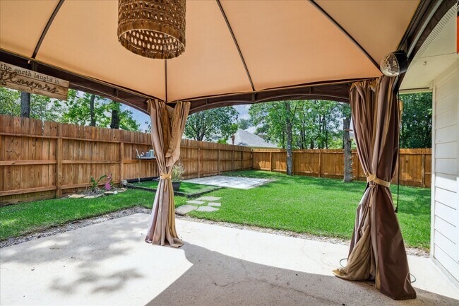 Building Photo - 20910 Sandy Briar Ct