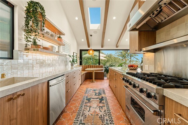 Building Photo - 3627 Willowcrest Ave