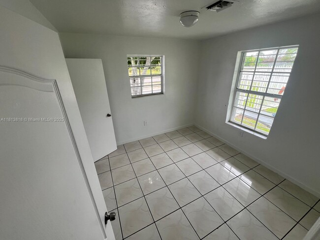 Building Photo - 11535 SW 224th St