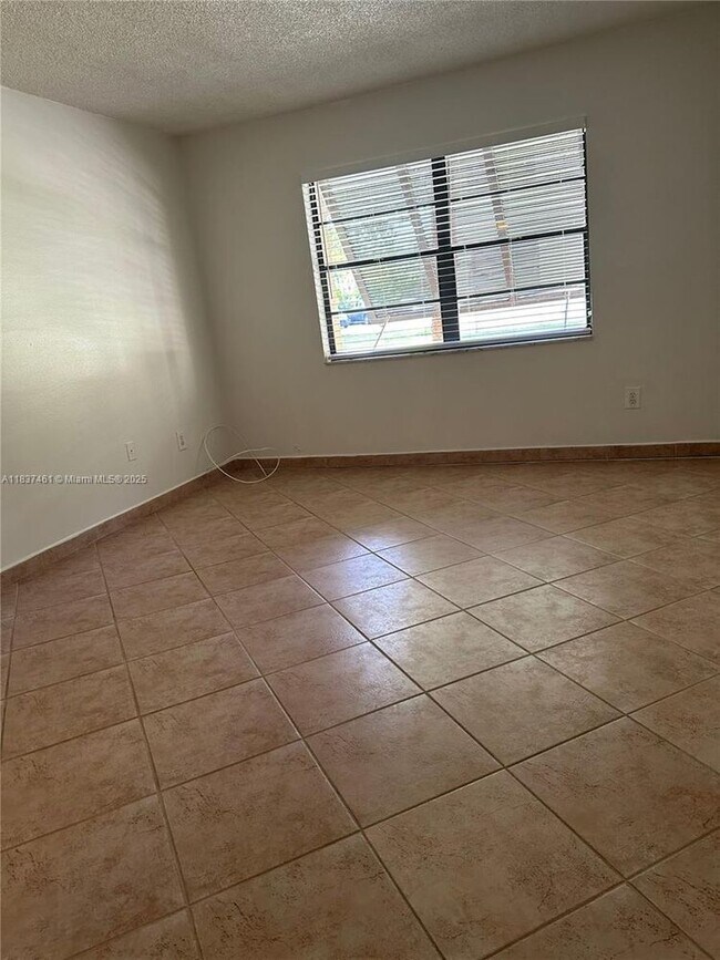 Building Photo - 7965 SW 86th St