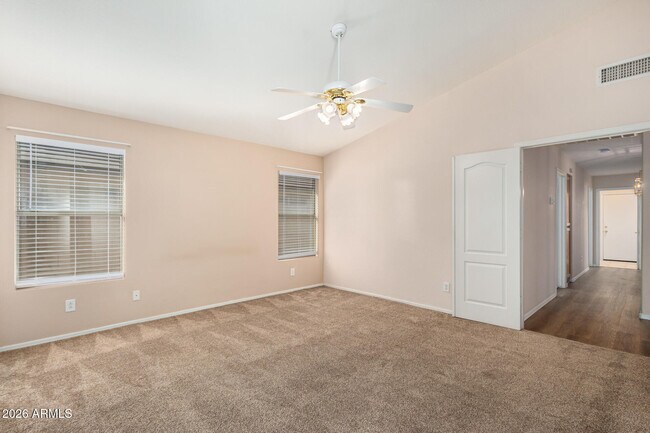 Building Photo - 6431 W Escuda Rd