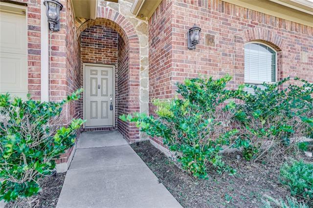 Building Photo - 3215 Clear Springs Dr
