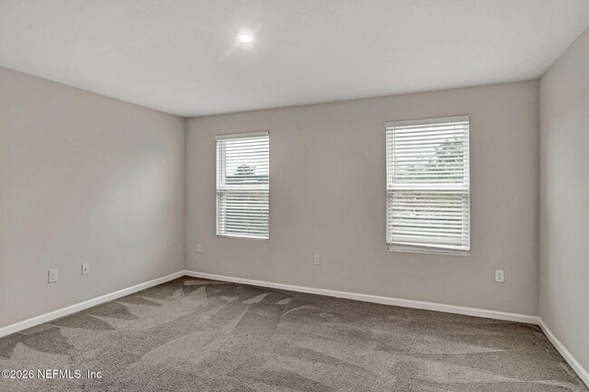 Building Photo - 5958 Creekside Crossing Dr