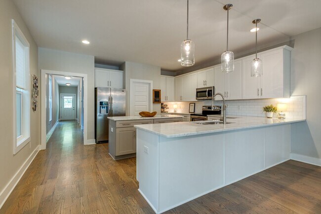 Building Photo - Delightful East Nashville Home for Rent!