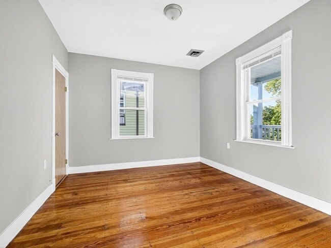Building Photo - 53 Armandine St