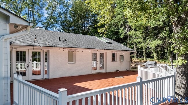 Building Photo - 405 N Gaskins Rd