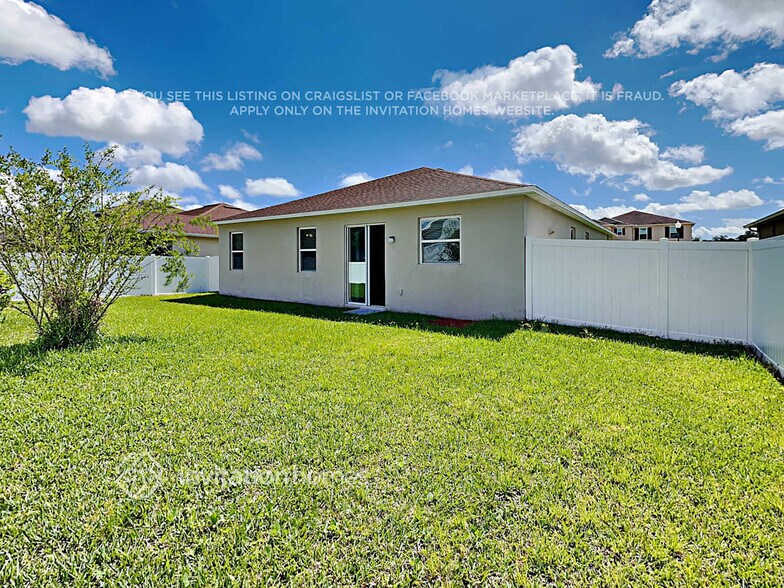 Building Photo - 928 Costa Mesa Ln